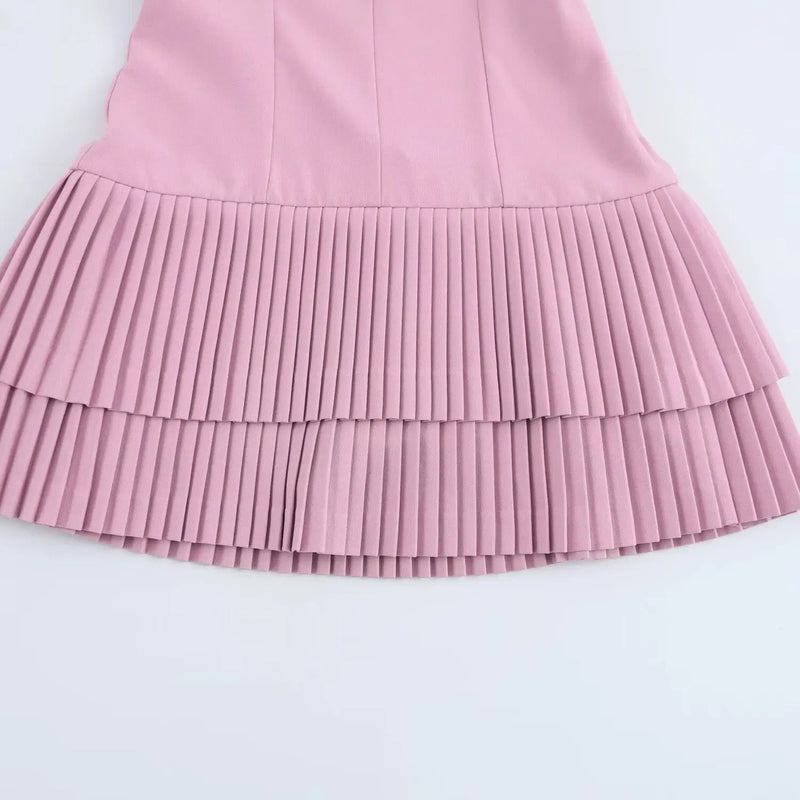 Paulie | Vestido mini sin mangas con escote cuadrado y diseño plisado